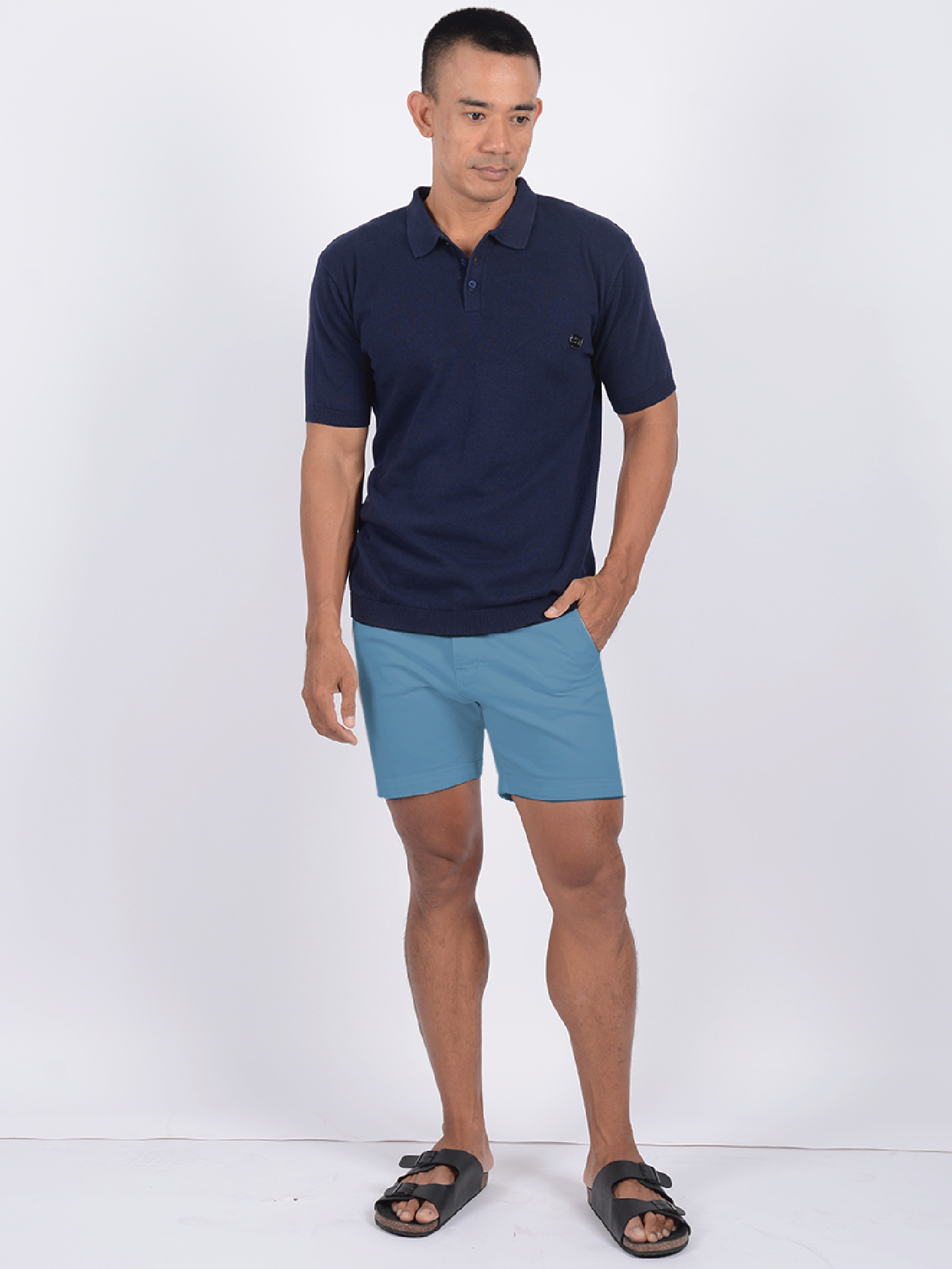 Kota Pendek Biru Hangat